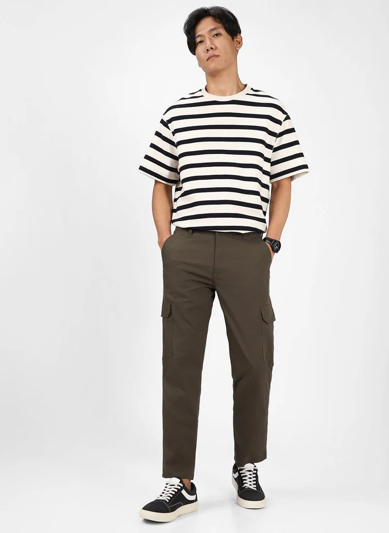 Urbano Fashion  Urbano Fashion Men's Dark Olive Regular Fit Solid Cargo Chino Pant With 6 Pockets for Men | Best Price UAE